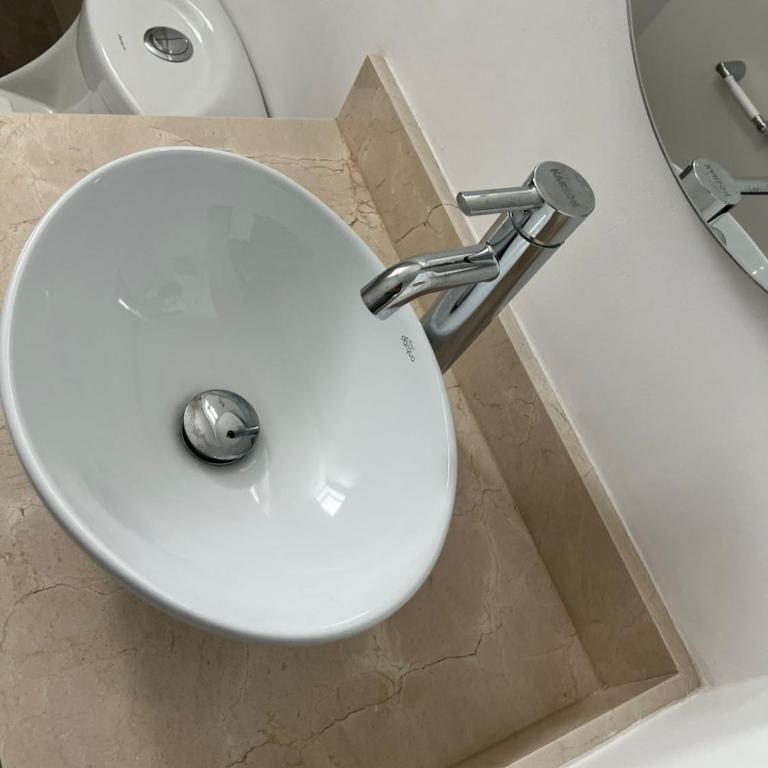 Allianze Apartahotel - Three-Bedroom Apartment - 6