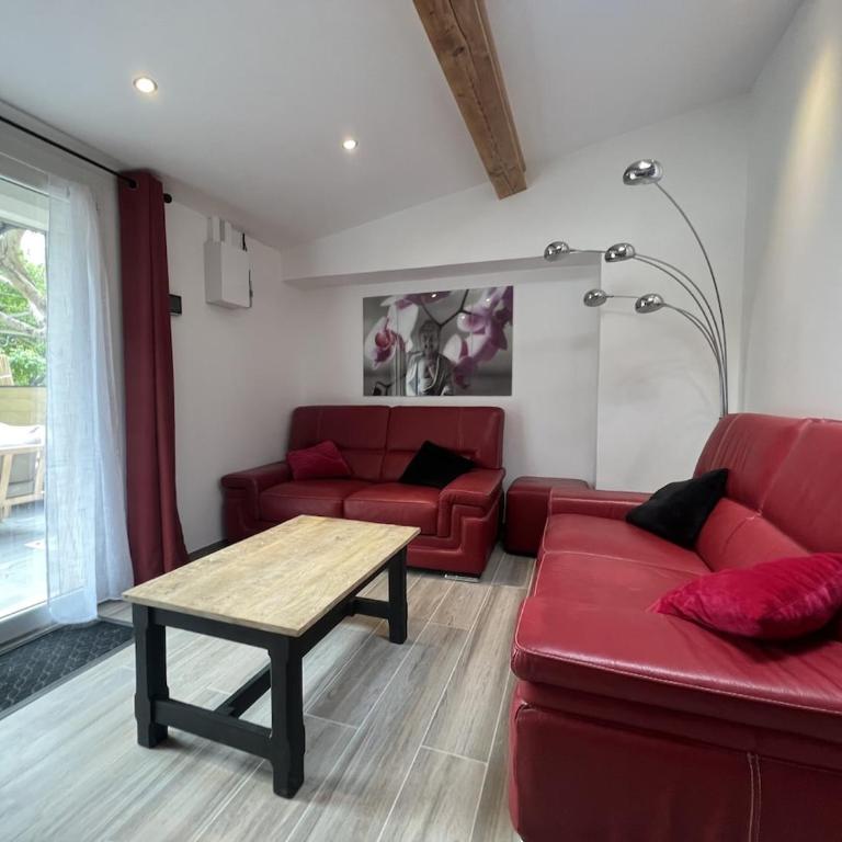 L'Adresse Provençale - Three-Bedroom Apartment - 9