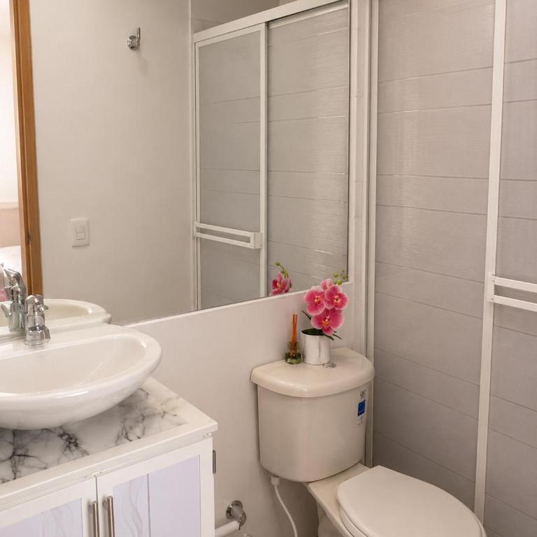 Apartamento rodadero sur - Apartment - 2