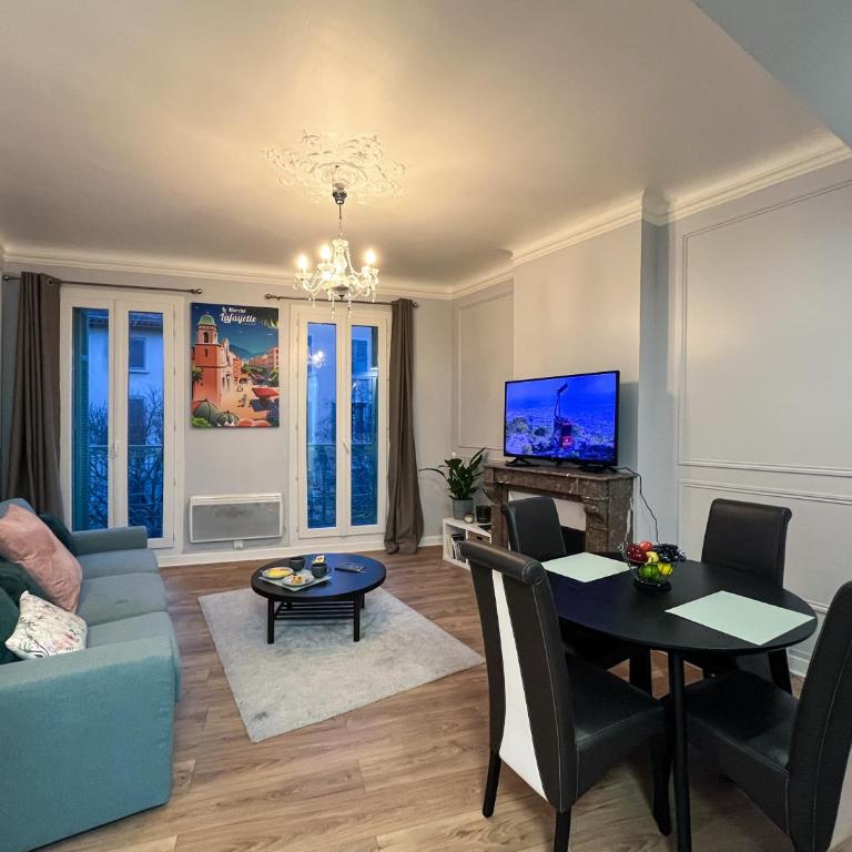 Le cœur de Toulon, marché, port, stade Mayol, tout à pied, Chambre Calme et Climatisée" - Apartment mit 1 Schlafzimmer - 13