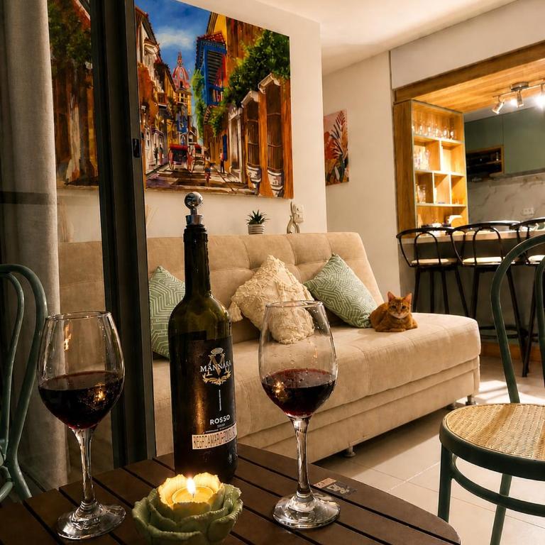 Caribbean Deluxe, Pool, Views & WiFi - Three-Bedroom Apartment with Sea View - 36