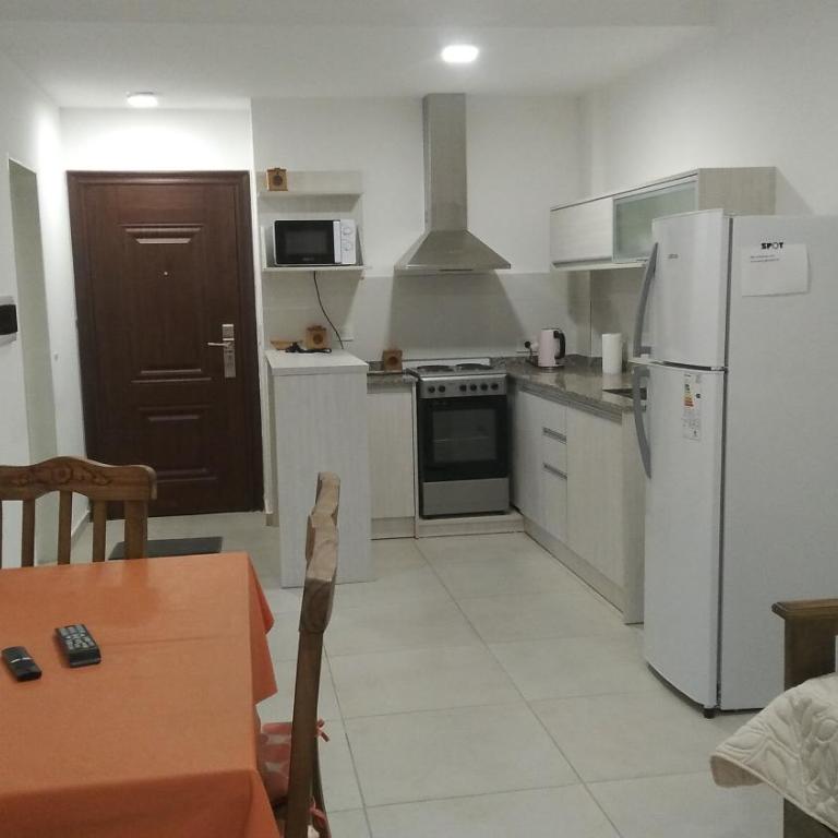 Dpto tte ibañez - One-Bedroom Apartment - 12
