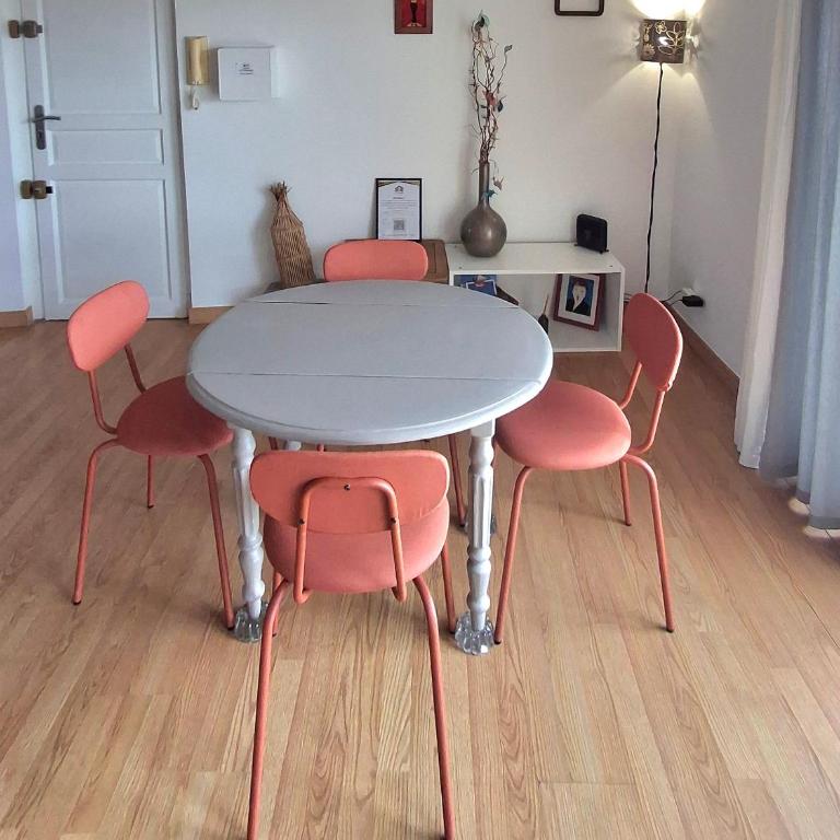 Centre ville, terrasse vue sur les toits, wifi & clim - Apartment mit 2 Schlafzimmern - 3