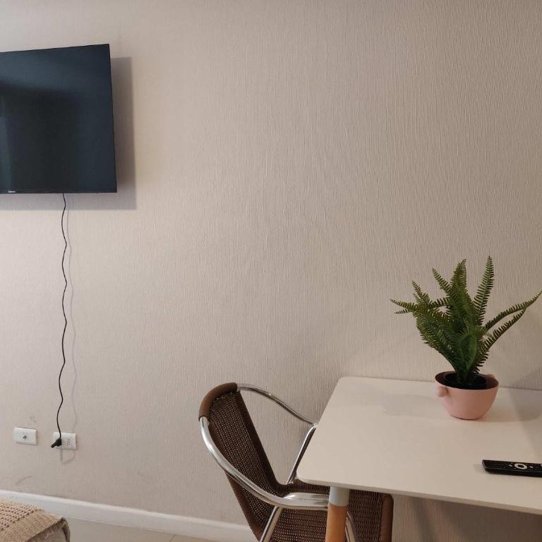 Your Unique Boutique Studio Retreat - Studio - 9