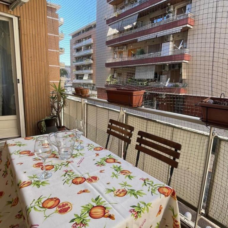 Livia's Vatican House - Metro Valle Aurelia & Wi-Fi - Appartamento Superior con 2 Camere da Letto - 7