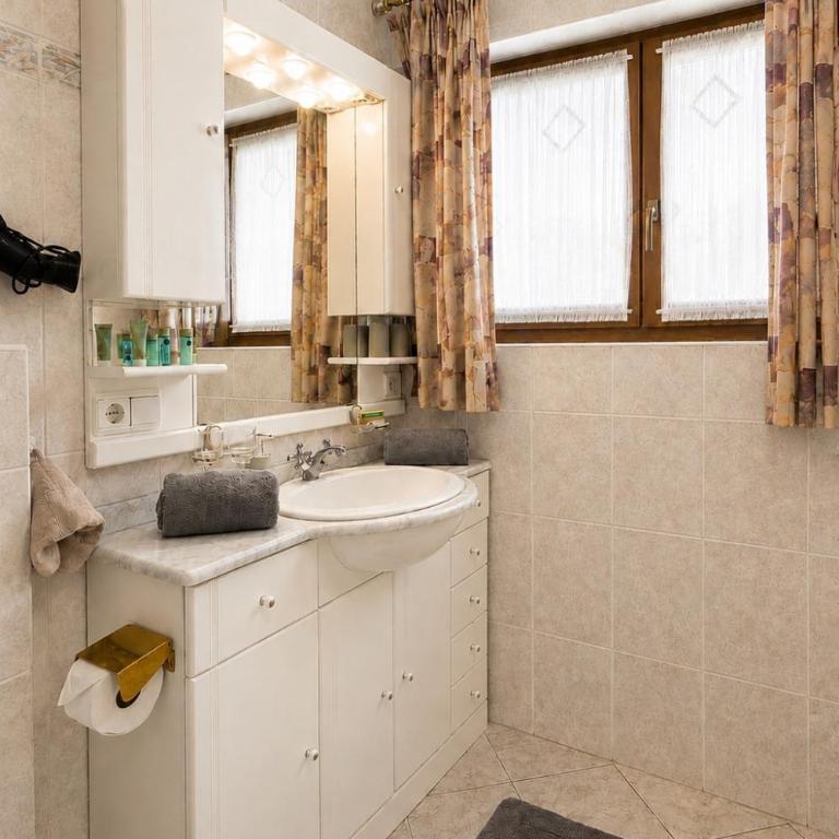 Ferienwohnung Rosenegg Top 1 - Apartment mit 2 Schlafzimmern - 14
