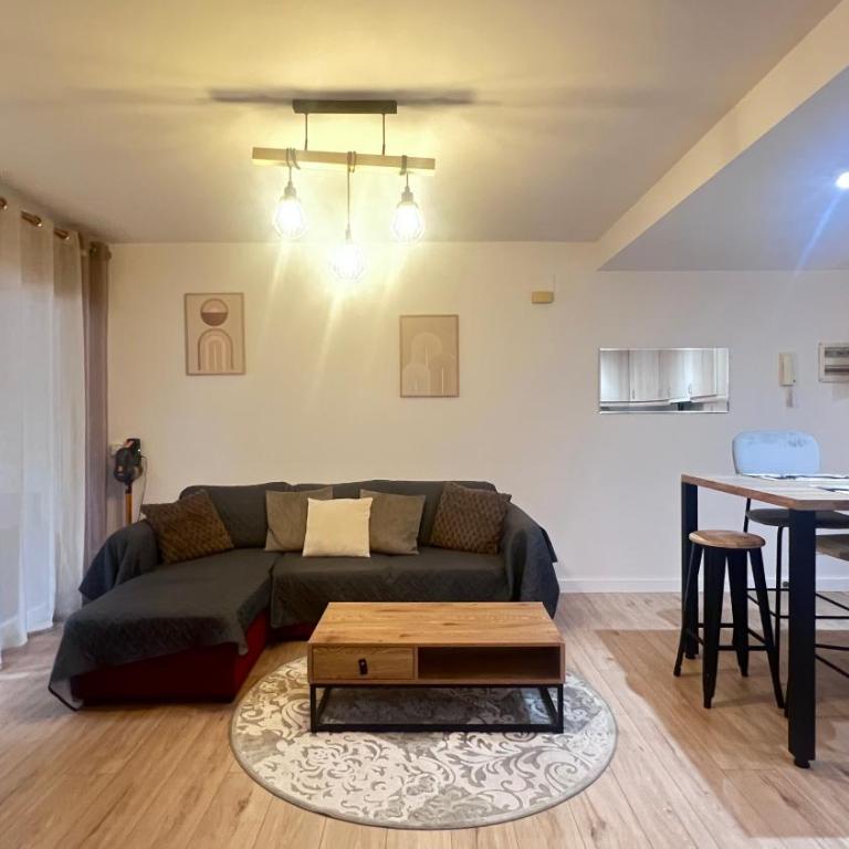 Elegante apartamento con Terraza cerca de Canales - Apartment mit 2 Schlafzimmern - 18
