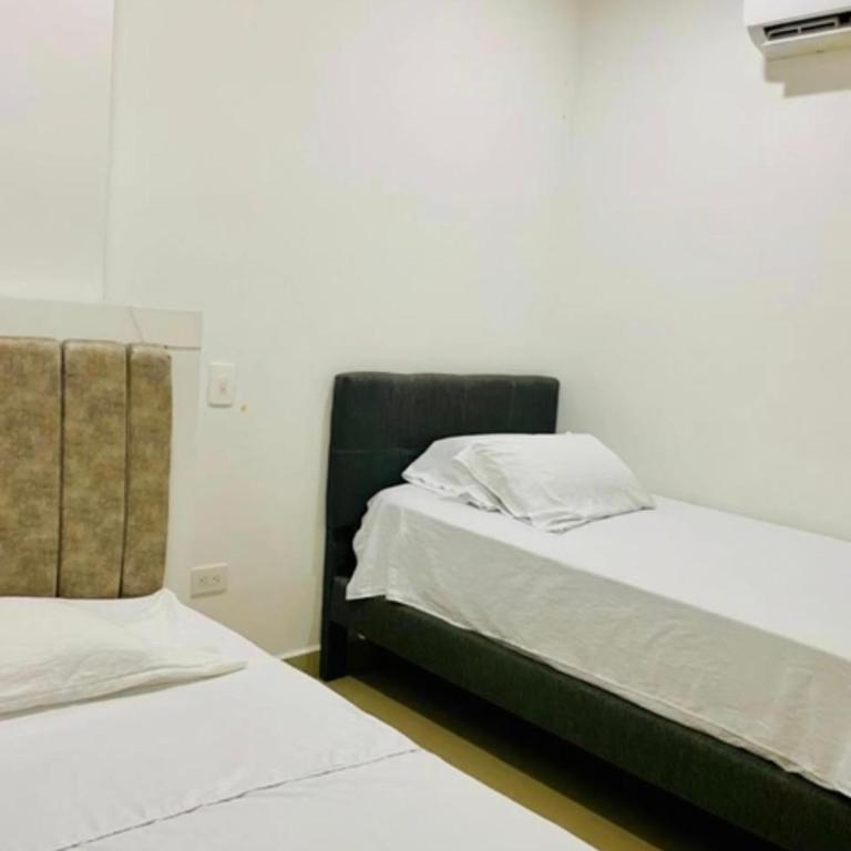 Apartamento rodadero sur - Two-Bedroom Deluxe Apartment - 8