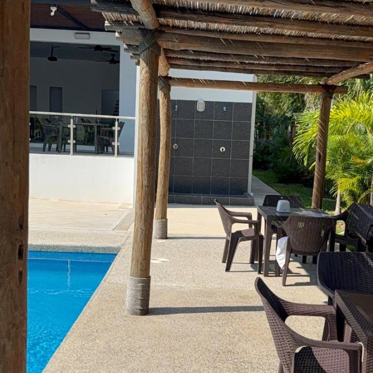 Casa con club de playa en Zona Diamante Acapulco - Three-Bedroom House - 32
