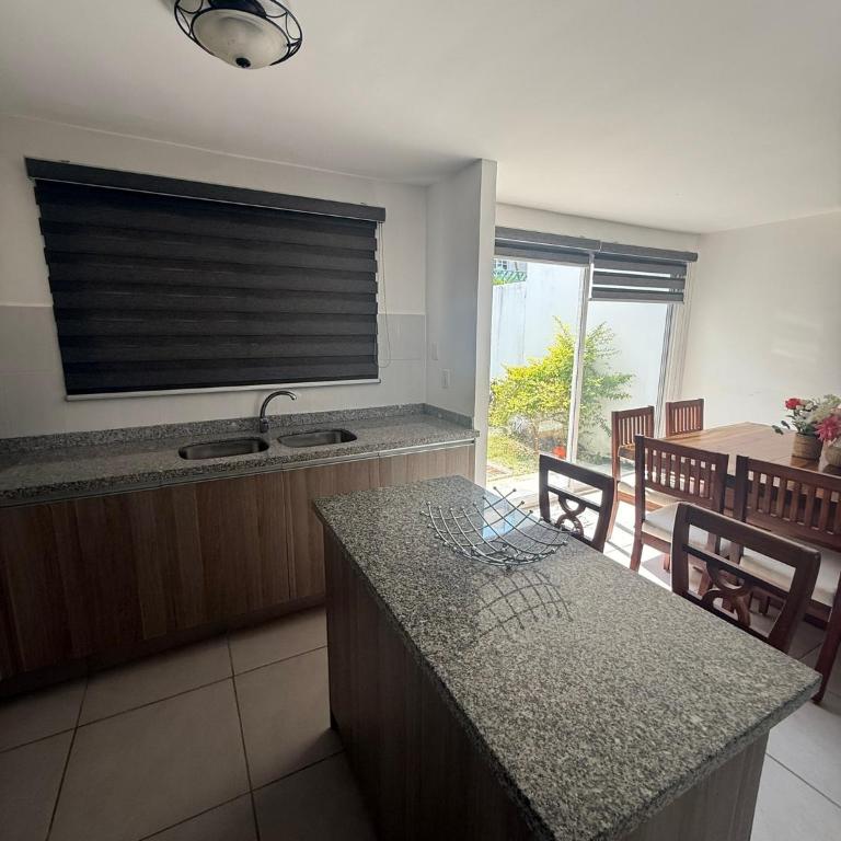 Casa con club de playa en Zona Diamante Acapulco - Three-Bedroom House - 50