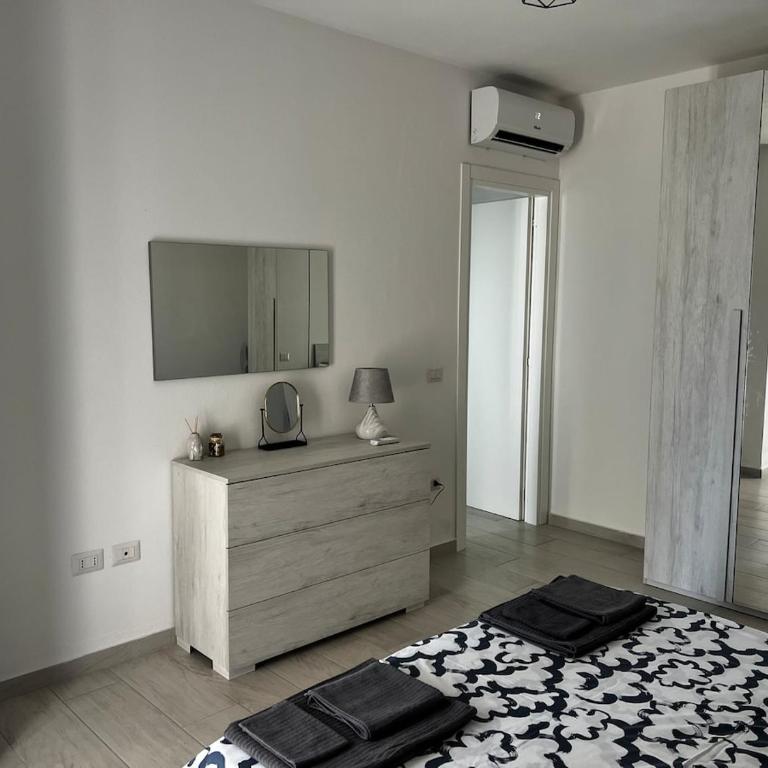 La Maddalena Blu House Garden & Comfort - Casa con 1 Camera da Letto - 5