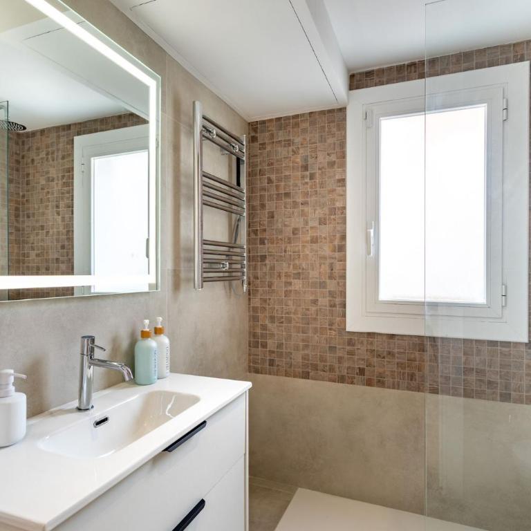 Charming 1-Bedroom Apartment with Pool in Lloret de Mar - Appartamento - 18