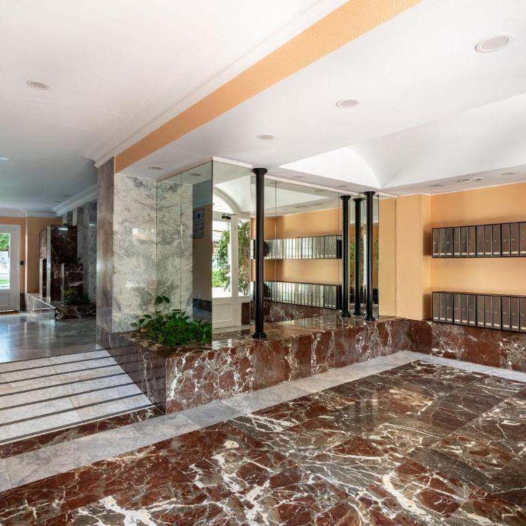Charming 1-Bedroom Apartment with Pool in Lloret de Mar - Appartamento - 27