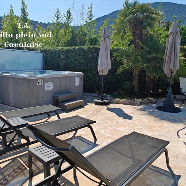 VILLA Plein Sud Piscine Spa Climatisation Parking privé calme et détente - One-Bedroom Apartment with Terrace - 1