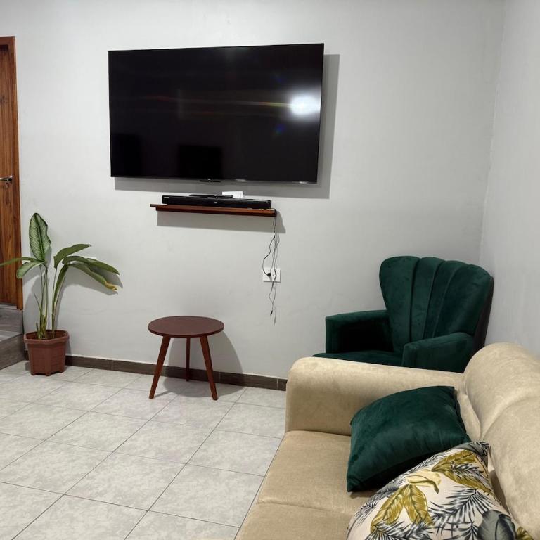 Acogedor departamento con garage privato - Two-Bedroom Apartment - 1