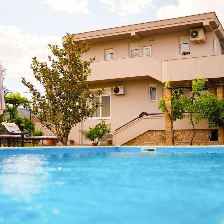 Villa Dama - Three-Bedroom Villa - 73