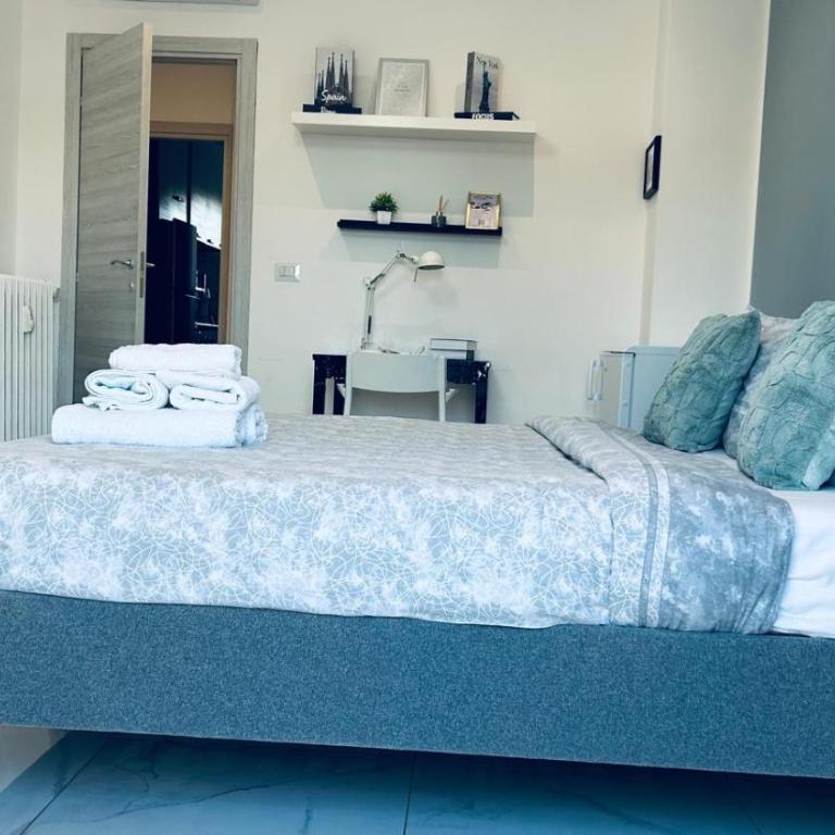 Luxury Hostel Apartment Vicino - Torino Centro - Metropolitana - Appartamento con 2 Camere da Letto - 15