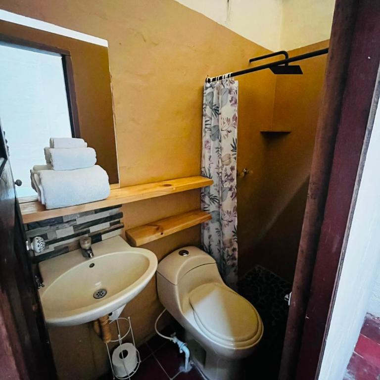 Coliving Granada - Double Room with Private Bathroom - 1