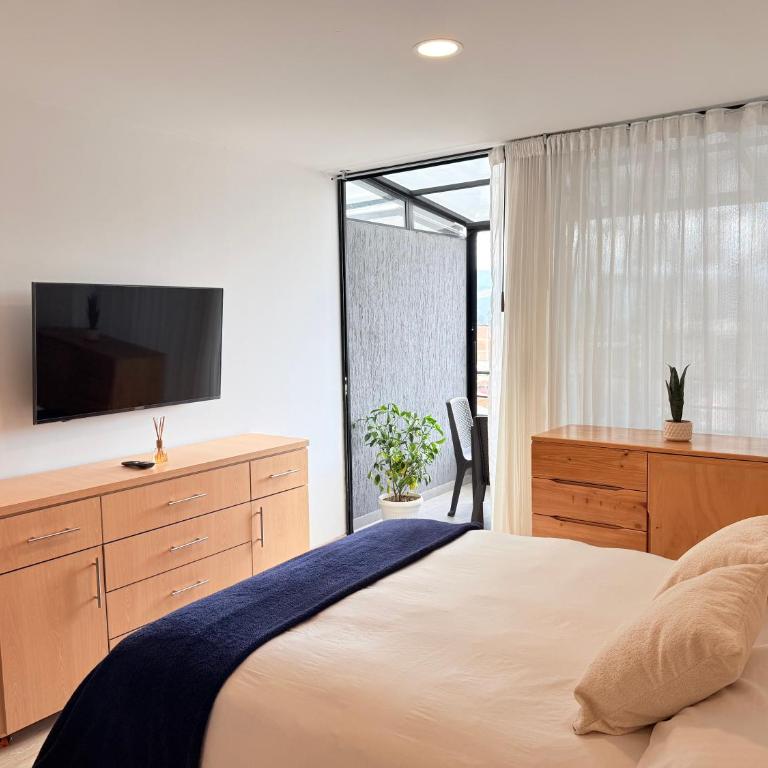 Moderno Loft céntrico con Terraza privada - Apartamento de 1 dormitorio - 2