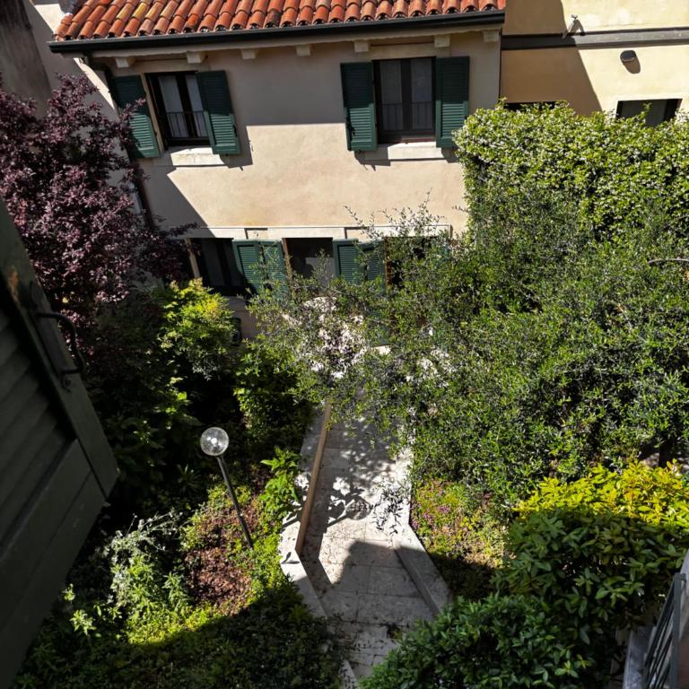 San Zeno Charm Walk To City Center Air Conditioning - Appartamento con 1 Camera da Letto - 6