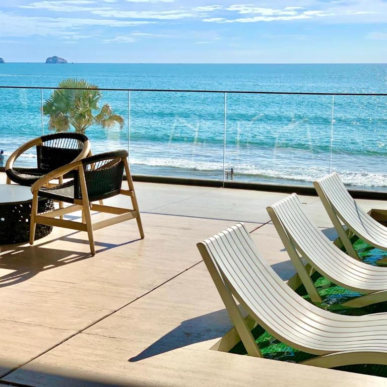 Ocean View Condo - Two-Bedroom Apartment - 27