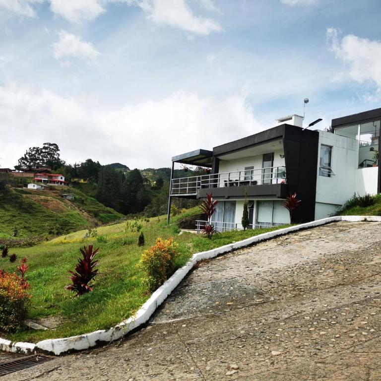 Casa campestre Guatapé - Vacation Home - 4