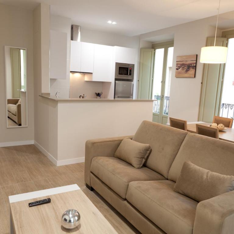 Apartamentos Pinar Málaga Centro - Carretería - Apartamento Superior de 1 dormitorio con balcón - 6