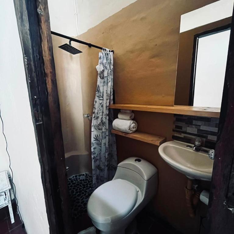 Coliving Granada - Single Room with Private Bathroom - 4