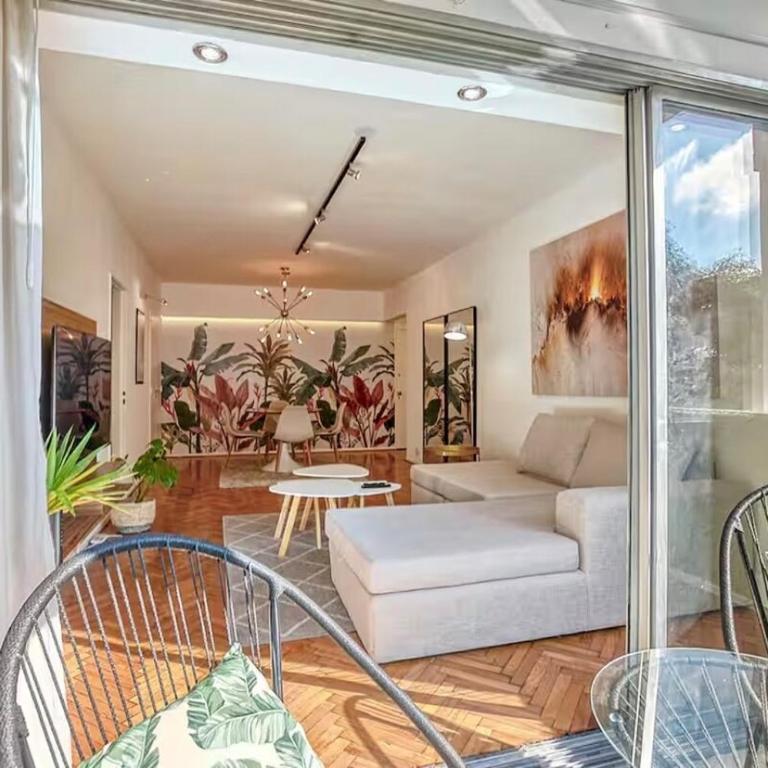 Diseño sobre Av Libertador - Balcon, Laundry y Pileta - Palermo - Apartamento de 1 dormitorio - 28