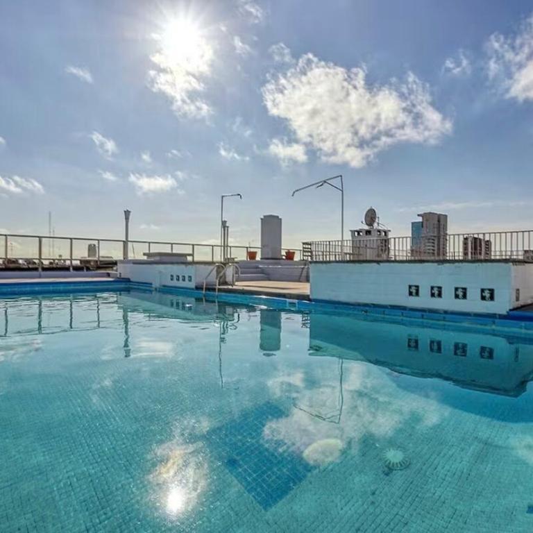 Diseño sobre Av Libertador - Balcon, Laundry y Pileta - Palermo - Apartamento de 1 dormitorio - 30