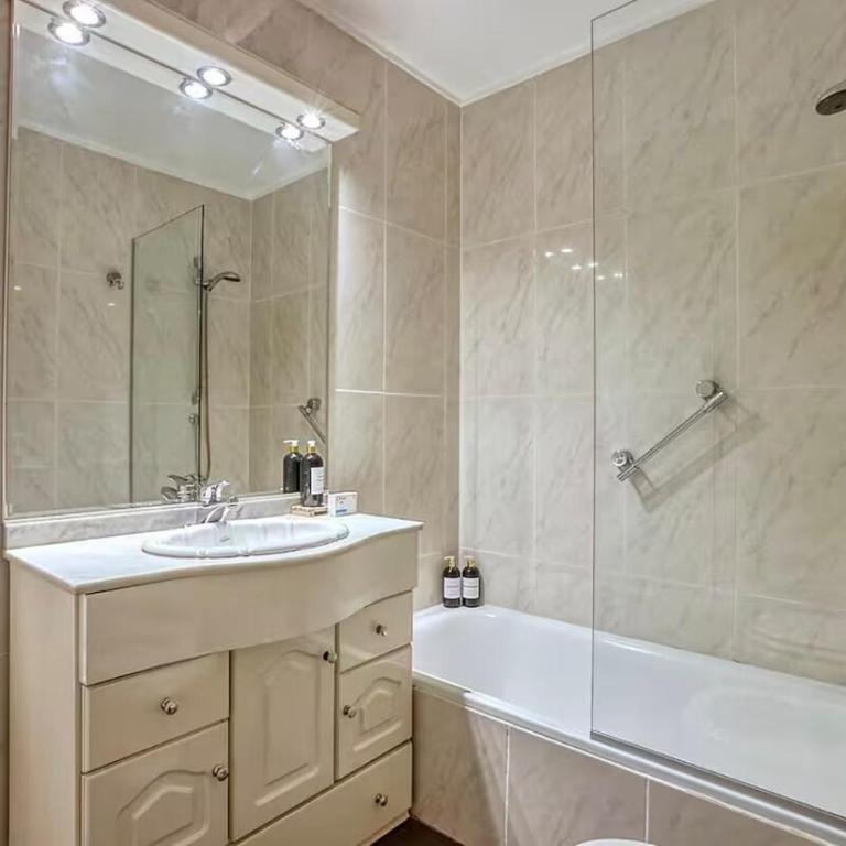 Diseño sobre Av Libertador - Balcon, Laundry y Pileta - Palermo - Apartamento de 1 dormitorio - 37