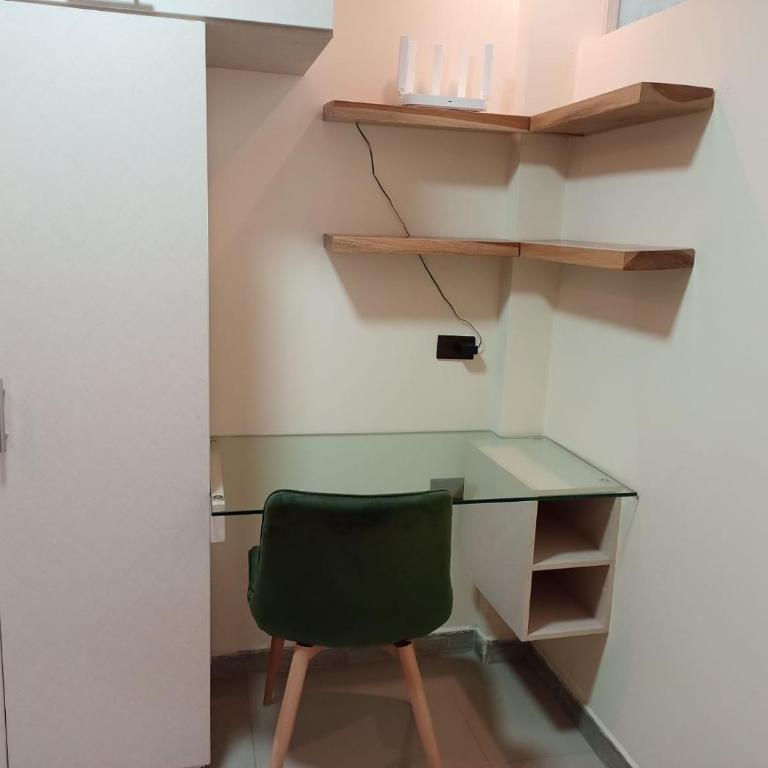 Departamento de 2 dormitorios en la Victoria, cerca de las Universidades con garaje gratis - Two-Bedroom Apartment - 7