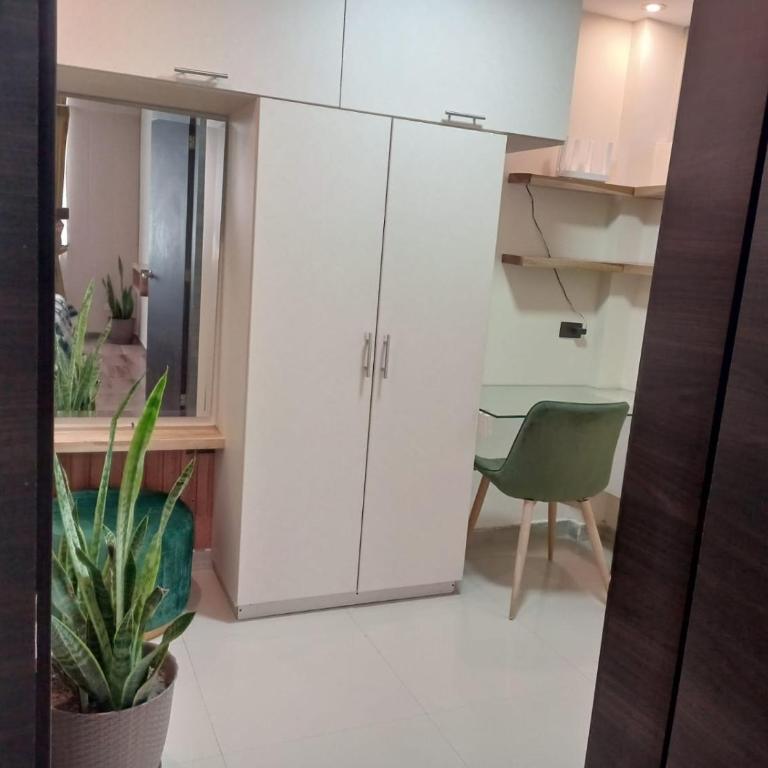 Departamento de 2 dormitorios en la Victoria, cerca de las Universidades con garaje gratis - Two-Bedroom Apartment - 9