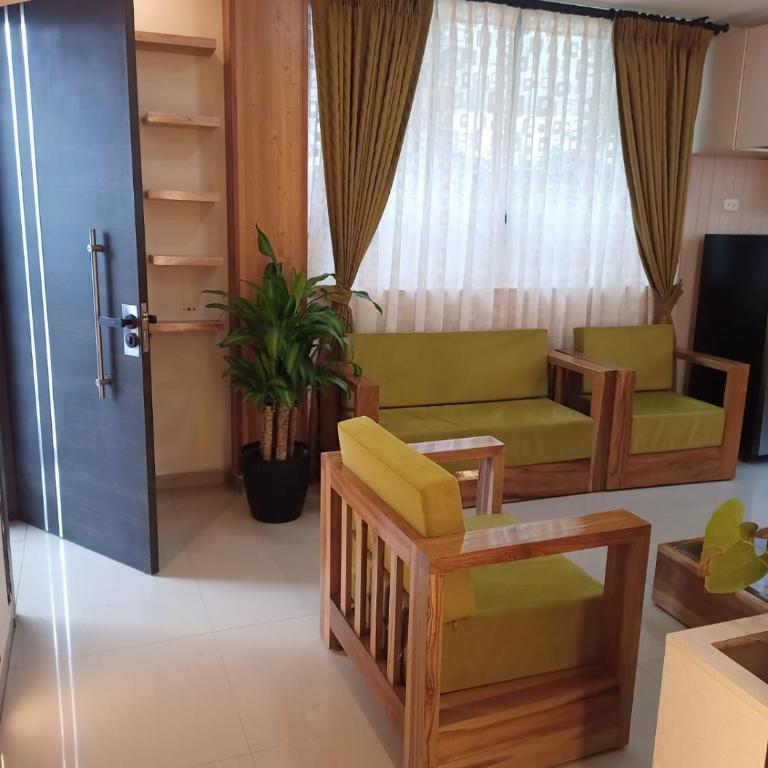 Departamento de 2 dormitorios en la Victoria, cerca de las Universidades con garaje gratis - Two-Bedroom Apartment - 10