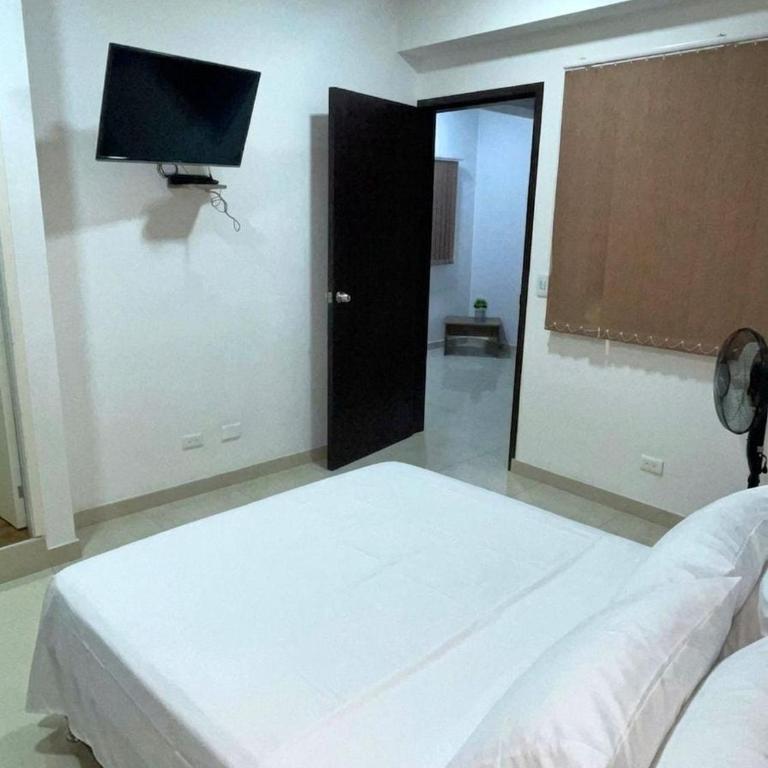 Comodos aparta estudios en Cali San Fernando - Apartamento de 1 dormitorio - 3