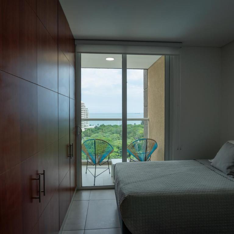 Espectacular ZAZUE Apartamento Vista al Mar - Three-Bedroom Apartment - 20