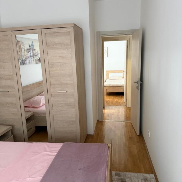 MARNO Apartment 3 - Two-Bedroom Apartment - 16