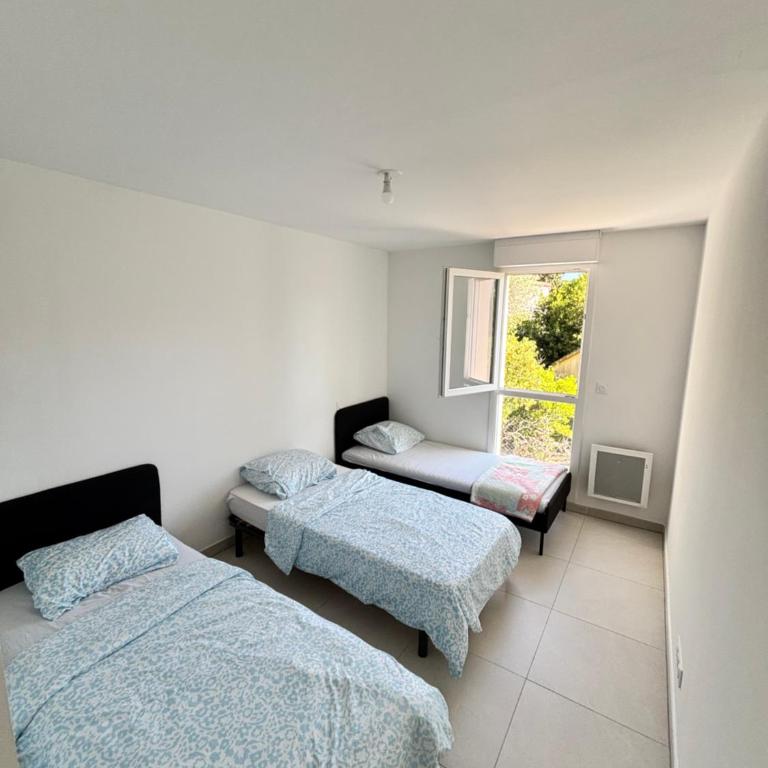 T3 Design Arènes 5 min Parking privé Fibre 6 pers - Apartamento de 2 dormitorios - 4