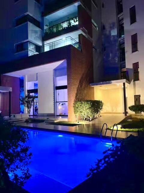 Amplio, céntrico y junto al parque - Apartamento de 1 dormitorio - 8