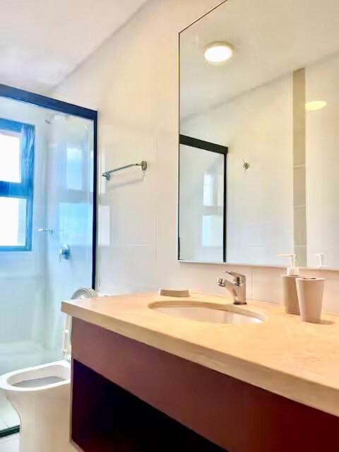 Amplio, céntrico y junto al parque - Apartamento de 1 dormitorio - 16