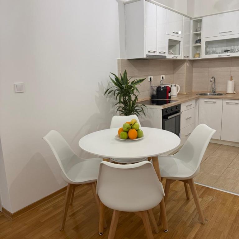 MARNO Apartment 3 - Two-Bedroom Apartment - 6