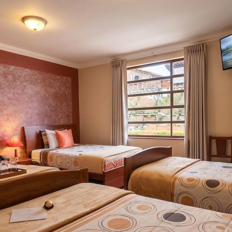Hotel Pegasus - Habitación Cuádruple Estándar - 1