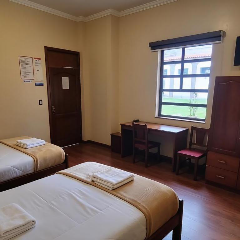Hotel Pegasus - Habitación Cuádruple Estándar - 5