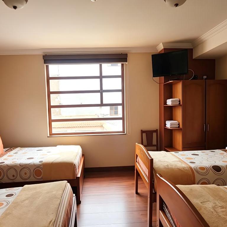 Hotel Pegasus - Habitación Cuádruple Estándar - 6