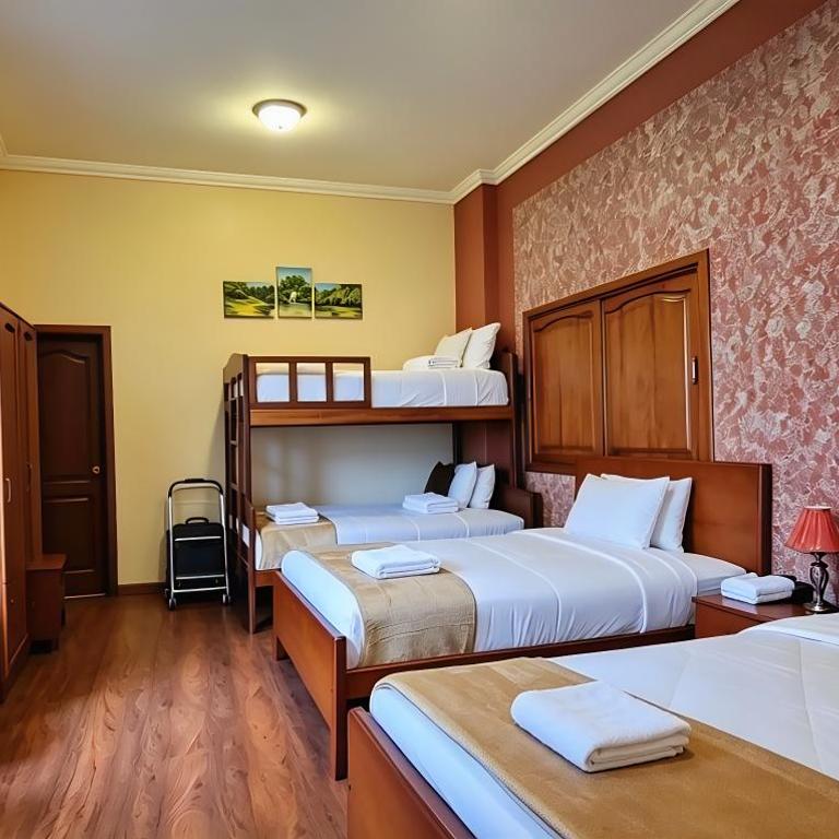 Hotel Pegasus - Habitación Cuádruple Estándar - 7