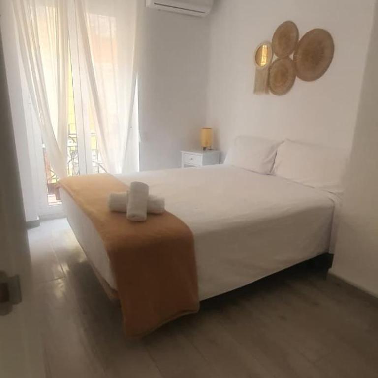 Habitaciones VIP en Vivienda Compartida, Muy Céntricas, Ruzafa Centro, Bonitas y Tranquilas - Doppelzimmer mit Balkon - 6