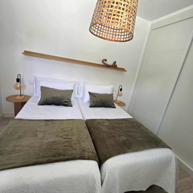 LUAR PLAYA - Rías Baixas - A escasos metros de la playa y del paseo marítimo - Alquiler semanal de sábado a sábado - Two-Bedroom Apartment - 10
