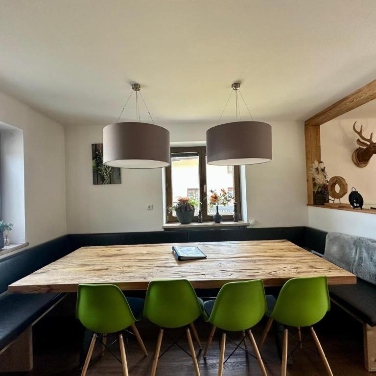 Chalet with Mountain View - Ferienhaus mit 4 Zimmern - 14
