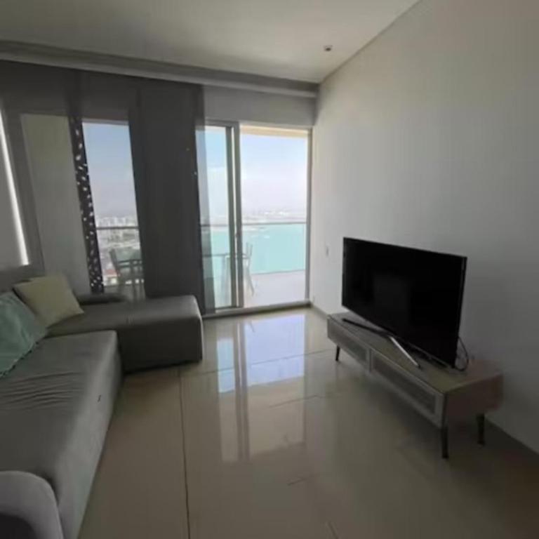Luxury Ocean & Bay View Apartment at H2 Bocagrande - One-Bedroom Apartment - 2