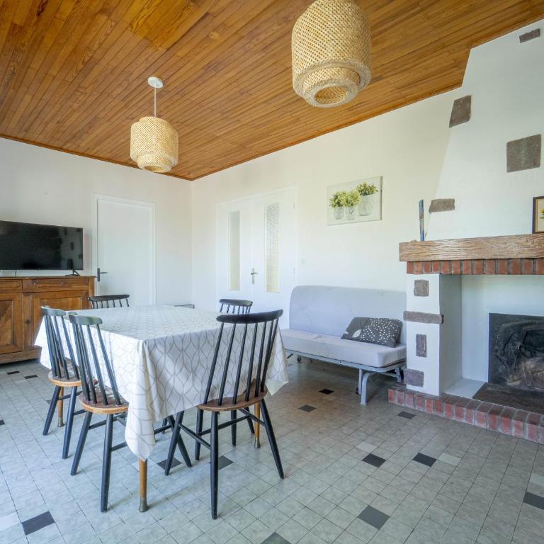 Maison spacieuse proche lac - 6 pers. - FR-1-50-207 - Maison de Vacances - 2